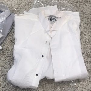 Men’s white button up